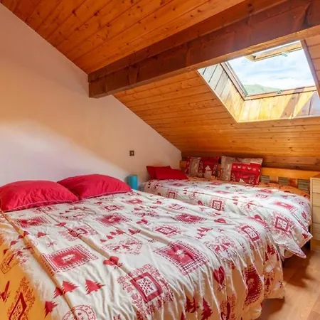 Les Balcons De St So A *